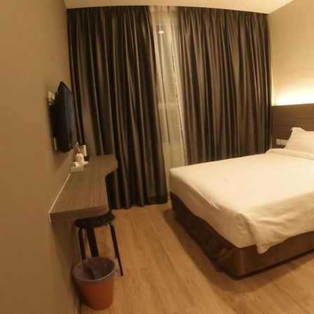 U Design Hotel Kuala Lipis Εξωτερικό φωτογραφία
